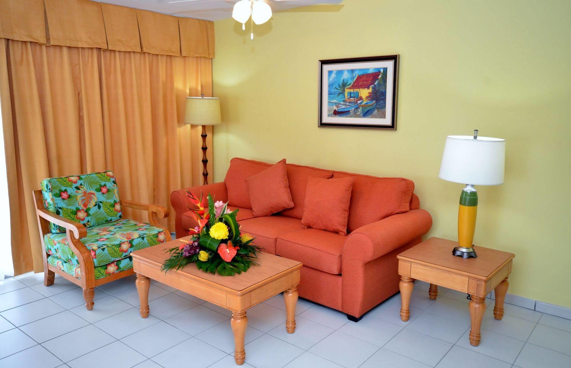 The Atrium Beach Resort And Spa, Ascend Hotel Collection Simpson Bay Buitenkant foto